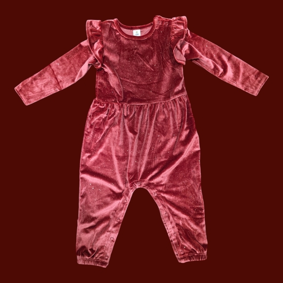 Tucker + Tate Other - Tucker + Tate glitter velvet romper in red sun, size 18 months